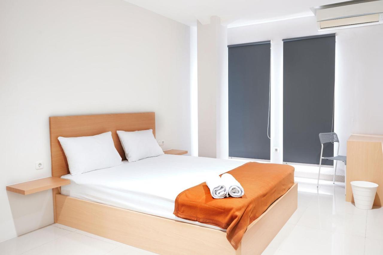 Urooms Senayan Jakarta Buitenkant foto